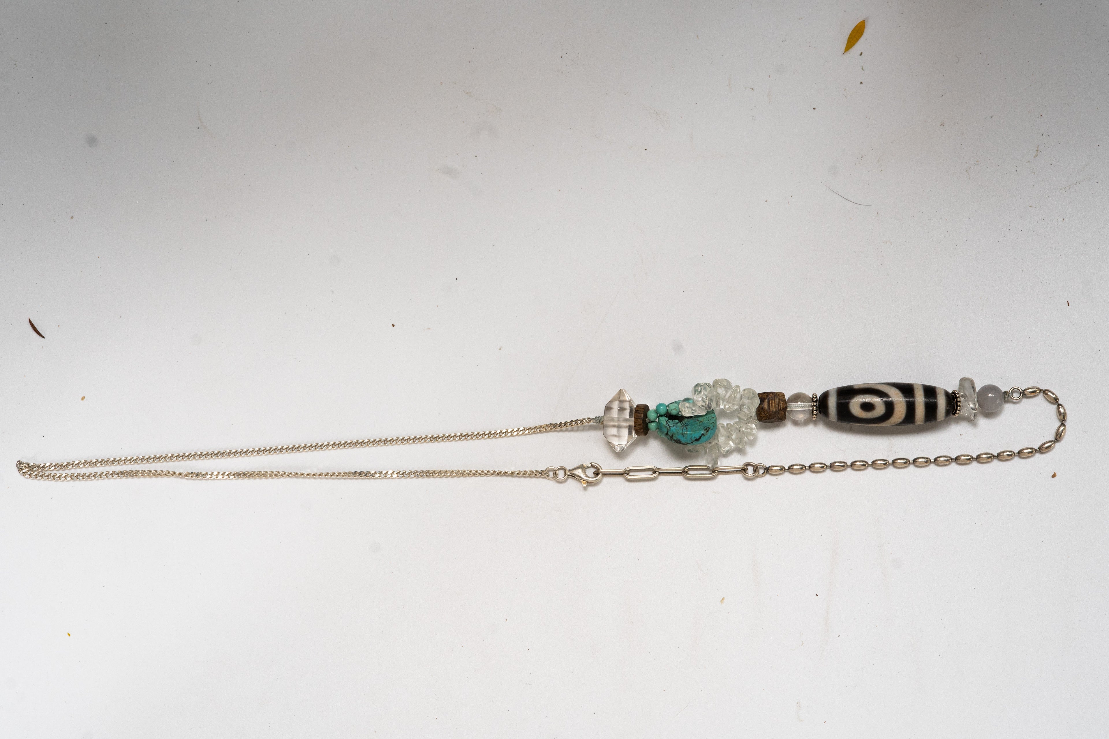 Tibetan Dzi Bead · Wealth Attraction and Evil Dispelling Tibetan Silver Necklace