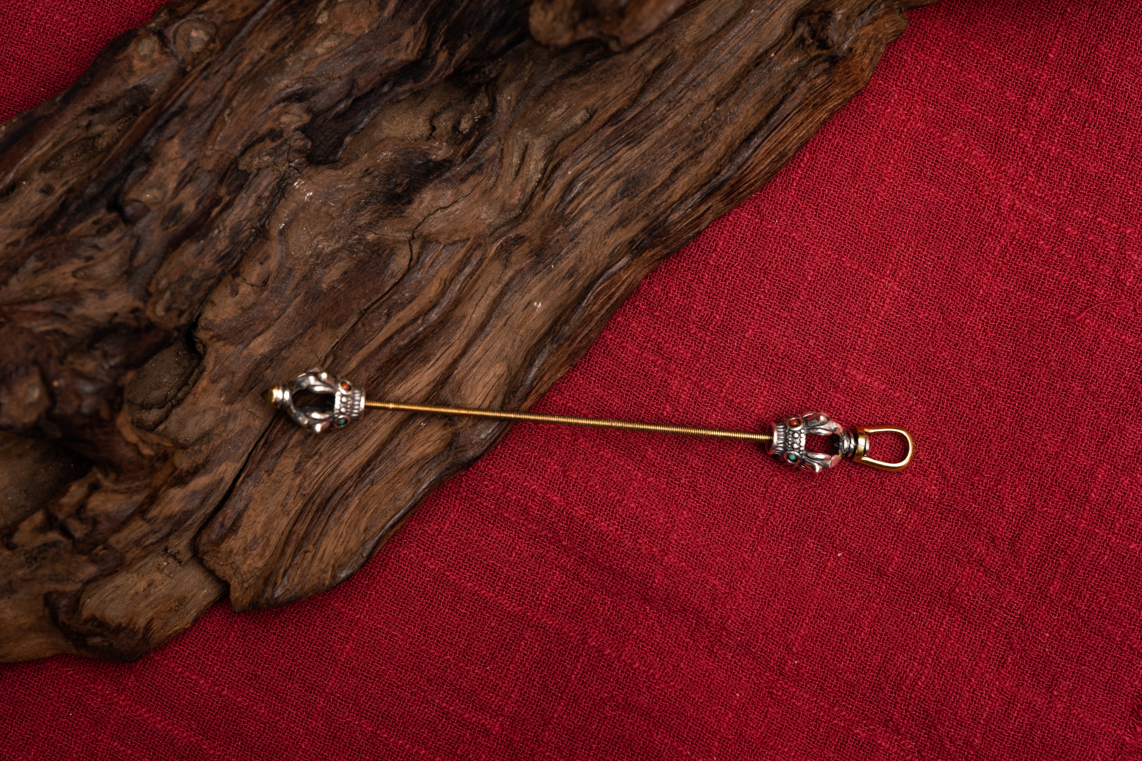 Tibetan Vajra Pendant: Silver Amulet Breaking Ignorance and Protecting the Dharma